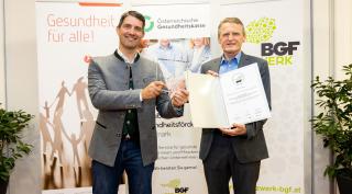 Saubermacher wird mit BGF-Gütesiegel ausgezeichnet Saubermacher nimmt BGF-Gütesiegel entgegen